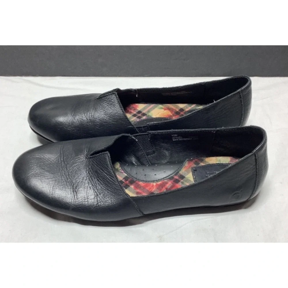 Born Sebra Black Leather Slip On Flats Shoes Sz 10M Classic Minimalist